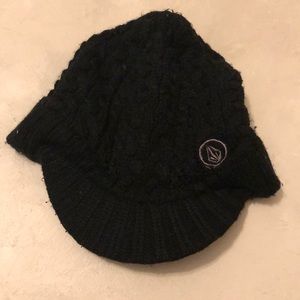 Black Volcom beanie with Brim